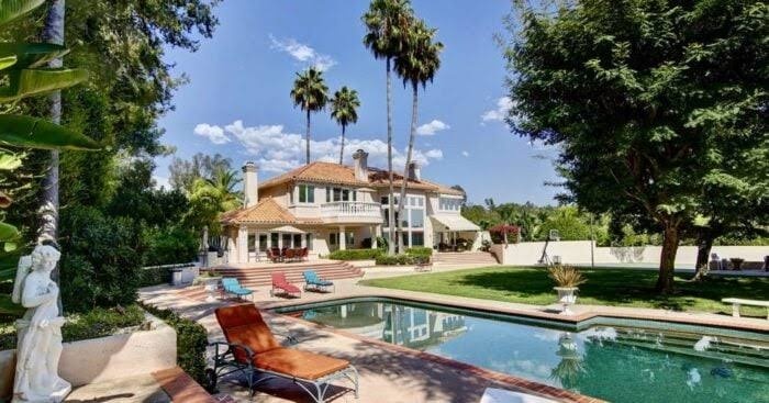 Is Luxury Rehab in Florida Worth It? What You Should Know Before Choosing a Program - Revolution Recovery Centers
